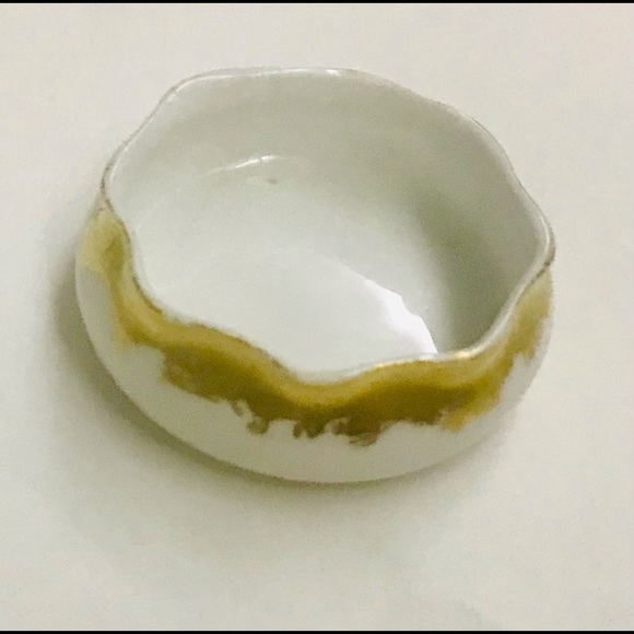 Limoges Miniature Serving Dish made in France 24k Gold Trim Design Hand … - Picture 2 of 16